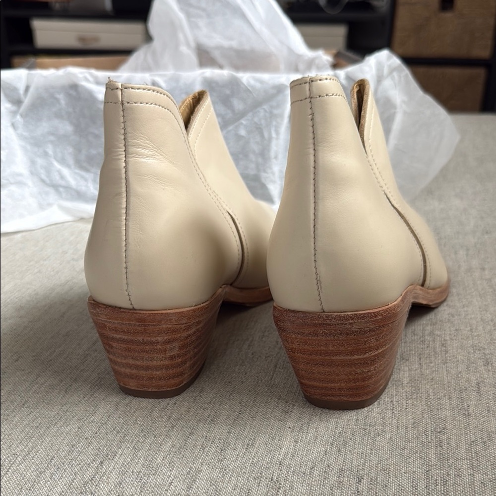 New! Nisolo Cream Ankle Booties Minimalist Design comfortable - Picture 5 of 8